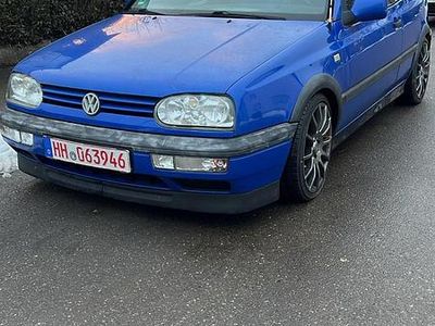 Gebraucht VW Golf 90 PS (66 kW) 1995 Blau Cabrio