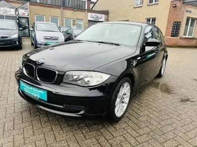 Używany BMW 116 Advantage 122 KM (89 kW) 2008 Czarny Hatchback
