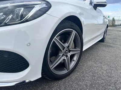 Gebraucht Mercedes C250 AMG line 211 PS (155 kW) 2017 Weiß Cabrio