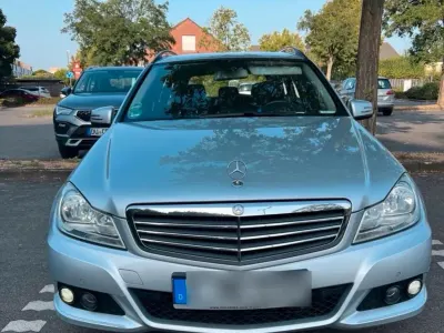 Second-hand Mercedes C220