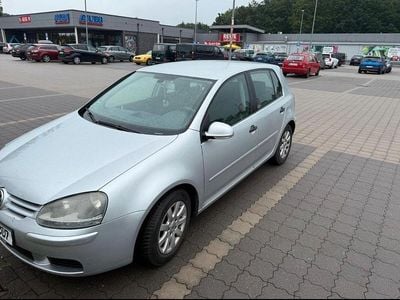Gebraucht VW Golf V 75 PS (55 kW) 2004 Grau Kleinwagen