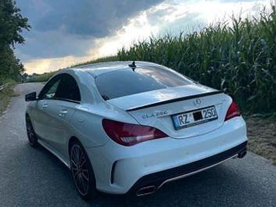 Mercedes CLA250