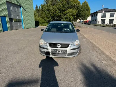 Gebraucht VW Polo 54 PS (39 kW) 2005 Grau Kleinwagen