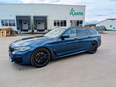 Usata BMW 530 M Sport 286 CV (210 kW) 2021 Blu Station wagon