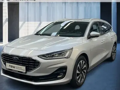 Używany Ford Focus Titanium X 155 KM (114 kW) 2022 Srebrny Kombi