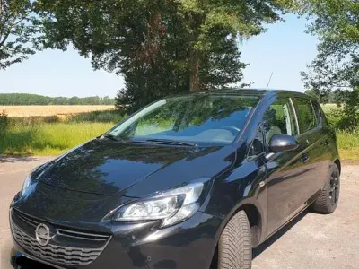 Gebraucht Opel Corsa Color Edition 90 PS (66 kW) 2018 Schwarz Kleinwagen