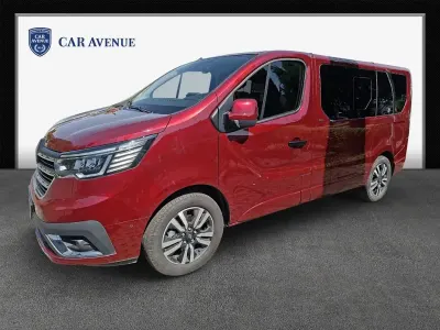 Gebraucht Renault Trafic 150 PS (110 kW) 2025 Rot Van / Kleinbus
