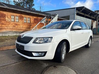 Second-hand Skoda Octavia 105 CP (77 kW) 2014 Alb Hatchback