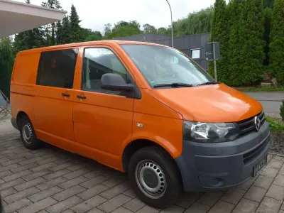 Gebraucht VW Transporter 140 PS (102 kW) 2012 Leuchtorange Van