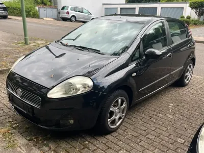 Gebraucht Fiat Punto 80 PS (58 kW) 2010 Schwarz Kleinwagen