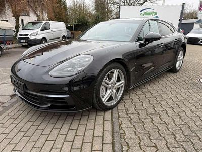 Porsche Panamera 4