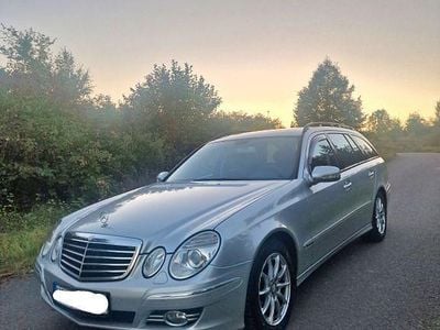 Gebraucht Mercedes E280 Avantgarde 190 PS (139 kW) 2008 Grau Kombi