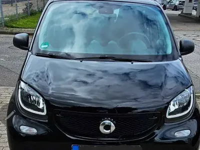 Gebraucht Smart ForFour Passion 71 PS (52 kW) 2018 Schwarz Kleinwagen
