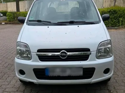 Gebraucht Opel Agila 60 PS (44 kW) 2004 Weiß Van / Kleinbus