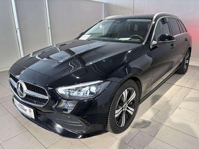 Gebraucht Mercedes C220 Avantgarde 200 PS (147 kW) 2023 Obsidianschwarz metallic Kombi