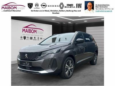 Platinium grau metallic Gebraucht 2024 Peugeot 5008 Allure Van / Kleinbus | 33.880 € (Fairer Preis)