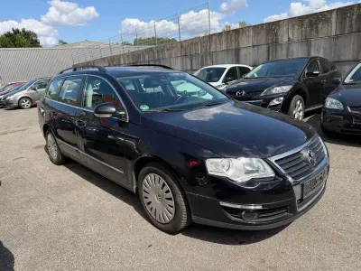 Gebraucht VW Passat Comfortline 110 PS (80 kW) 2010 Schwarz Kombi