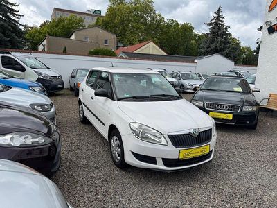 Gebraucht Skoda Fabia Active 60 PS (44 kW) 2012 Weiß Kleinwagen