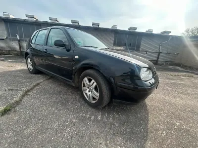 Brugt VW Golf III 110 HK (80 kW) 1999 Sort Sedan