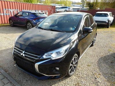 Second-hand Mitsubishi Space Star Top 71 CP (52 kW) 2022 Negru Hatchback