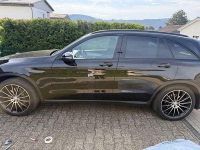Gebraucht Mercedes GLC250 AMG line 204 PS (150 kW) 2016 Schwarz SUV