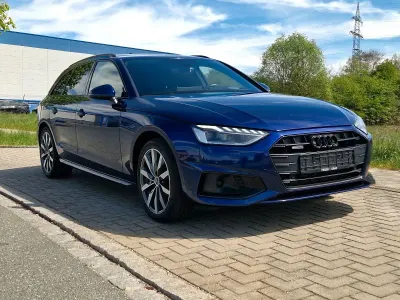 Gebraucht Audi A4 Ambiente 204 PS (150 kW) 2023 Blau Kombi