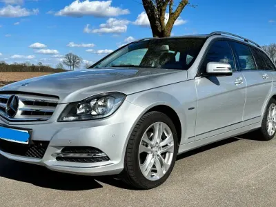 Gebraucht Mercedes C180 Avantgarde 156 PS (114 kW) 2012 Silber Limousine