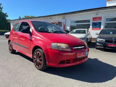 Gebraucht Chevrolet Kalos SE 72 PS (52 kW) 2009 Rot Kleinwagen