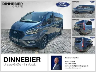 Usata Ford Tourneo 185 CV (136 kW) 2021 Blu Monovolume