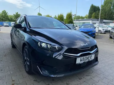 Nowe Kia Ceed Style 140 KM (102 kW) 2026 Czarny Hatchback