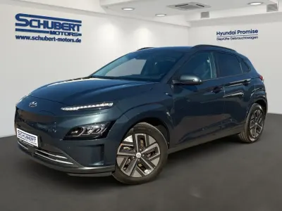 Gebraucht Hyundai Kona Trend 100 kW (136 PS) 2023 Blau SUV