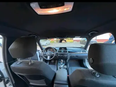 Gebraucht BMW 318 Sport Line 150 PS (110 kW) 2019 Weiß Kombi