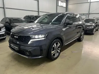 Używany Kia Sorento Spirit 201 KM (147 kW) 2022 Szary SUV