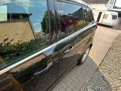 Gebraucht Ford Grand C-Max Titanium 150 PS (110 kW) 2011 Schwarz Van / Kleinbus
