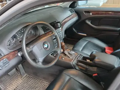 Gebraucht BMW 318 146 PS (107 kW) 2003 Silber Limousine