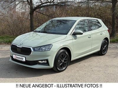 Neu Skoda 105 95 PS (69 kW) 2026 Grün Limousine