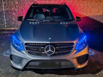 Gebraucht Mercedes GLE350 AMG line 258 PS (189 kW) 2016 Grau SUV