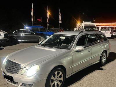 Mercedes E320