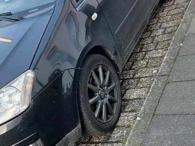 Schwarz Gebraucht 2007 Ford C-MAX Van / Kleinbus | 2.000 € (Fairer Preis)