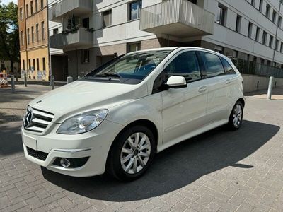 gebraucht Mercedes B200 Automatik / PDC /Tempomat/Klima/