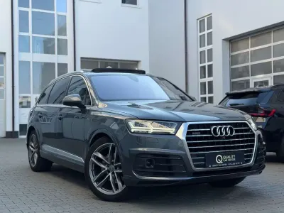 Używany Audi Q7 S-Line 272 KM (200 kW) 2016 Szary SUV
