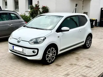 Gebraucht VW up! CLUB 60 PS (44 kW) 2015 Weiß Kleinwagen