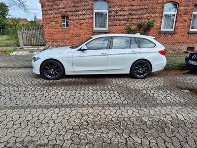 Gebraucht BMW 316 116 PS (85 kW) 2013 Weiß Kombi