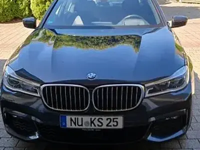 Gebraucht BMW 730 Performance 265 PS (194 kW) 2018 Grau Limousine