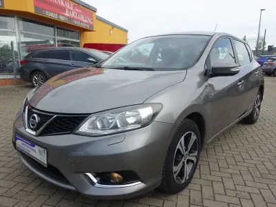 Gebraucht Nissan Pulsar Acenta 116 PS (85 kW) 2015 Grau Kleinwagen