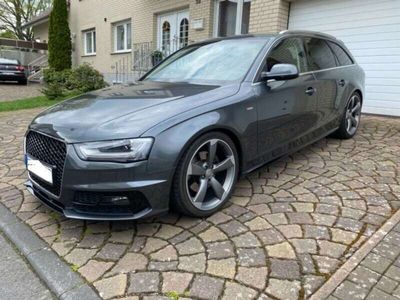 gebraucht Audi A4 Avant 2.0 TDI DPF S line Sportpaket