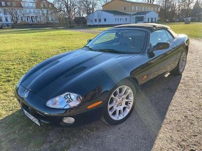 Jaguar XKR