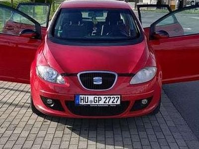 Begagnad Seat Altea Reference 102 HK (75 kW) 2005 Minibuss