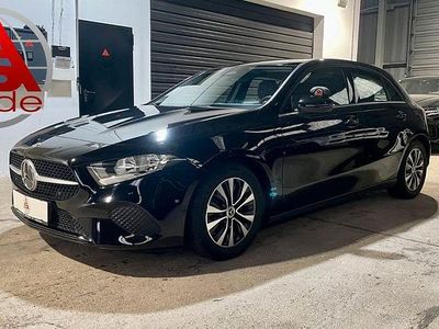 Gebraucht Mercedes A200 150 PS (110 kW) 2023 Schwarz Limousine