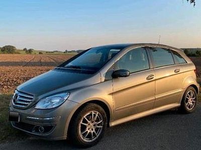 Mercedes B170